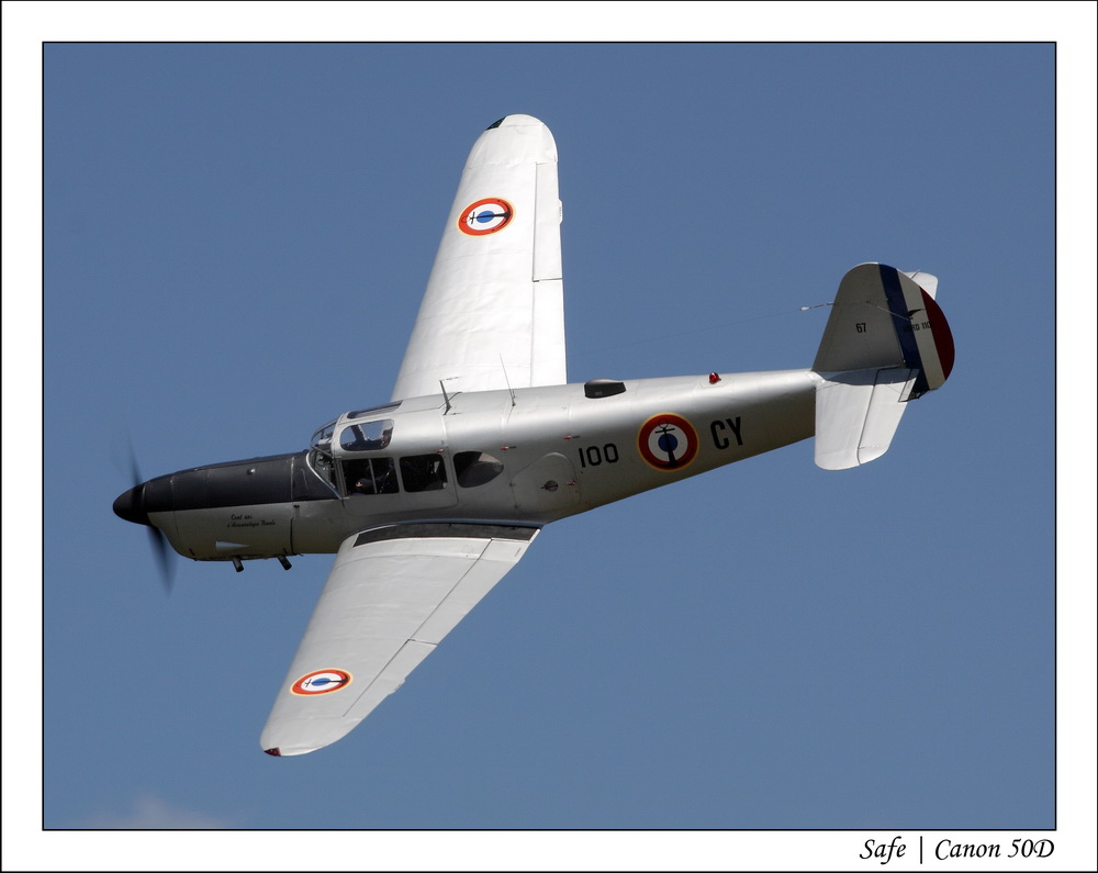 2010   05   Ferte Alais   114